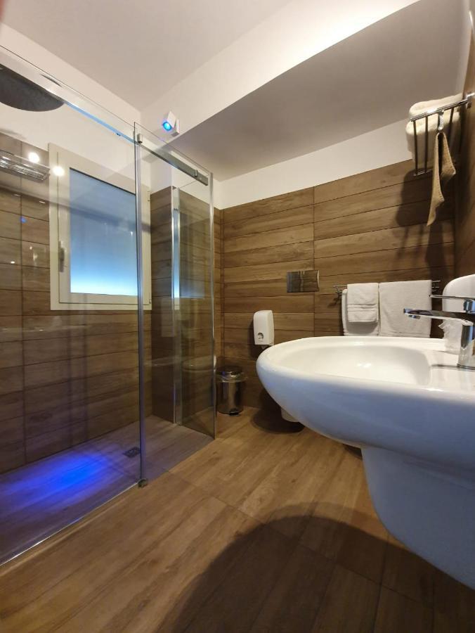 Hotel Casale Dei Greci 比亚恩卡维拉 外观 照片