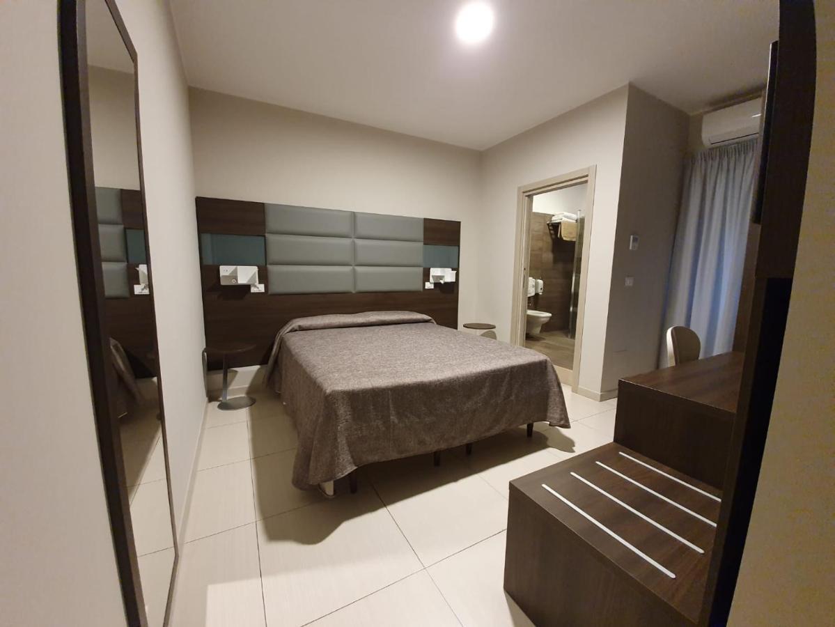 Hotel Casale Dei Greci 比亚恩卡维拉 外观 照片