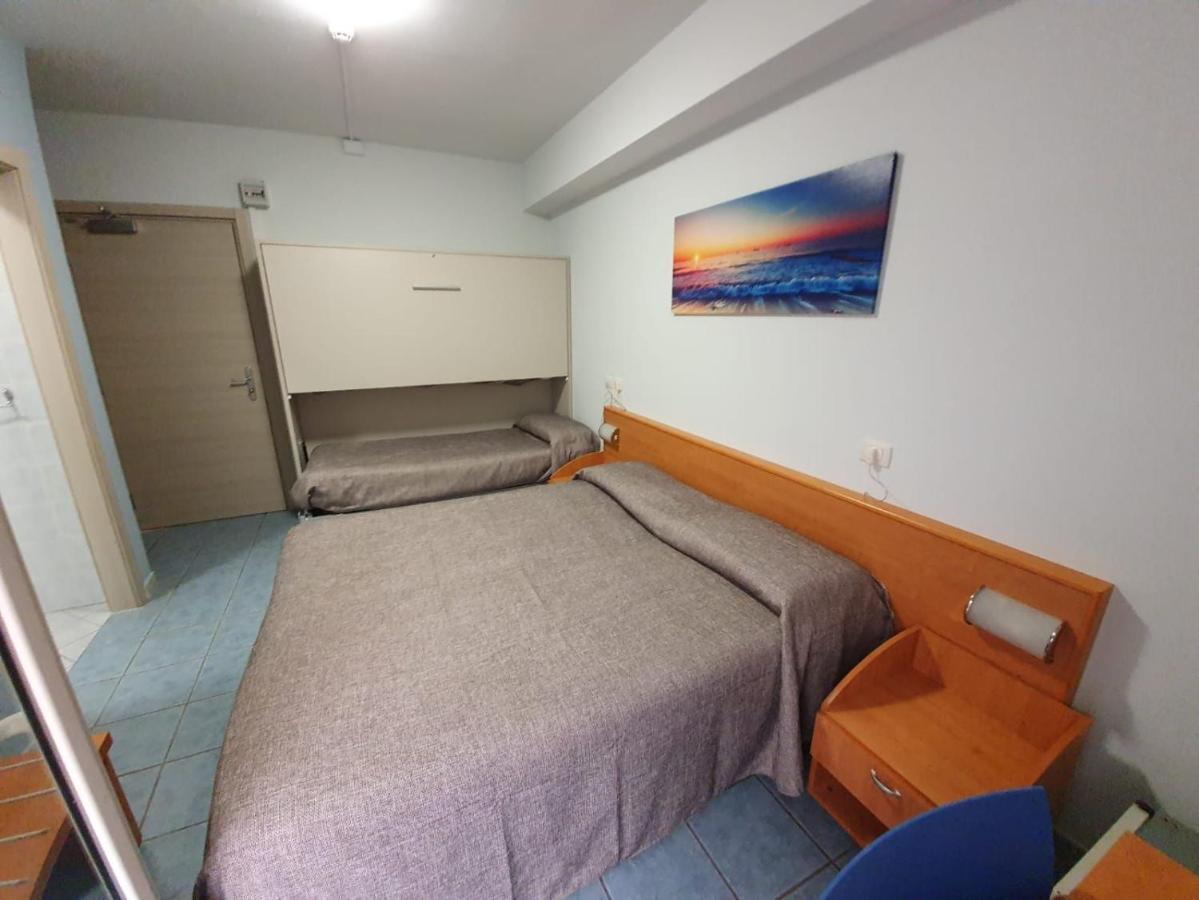 Hotel Casale Dei Greci 比亚恩卡维拉 外观 照片