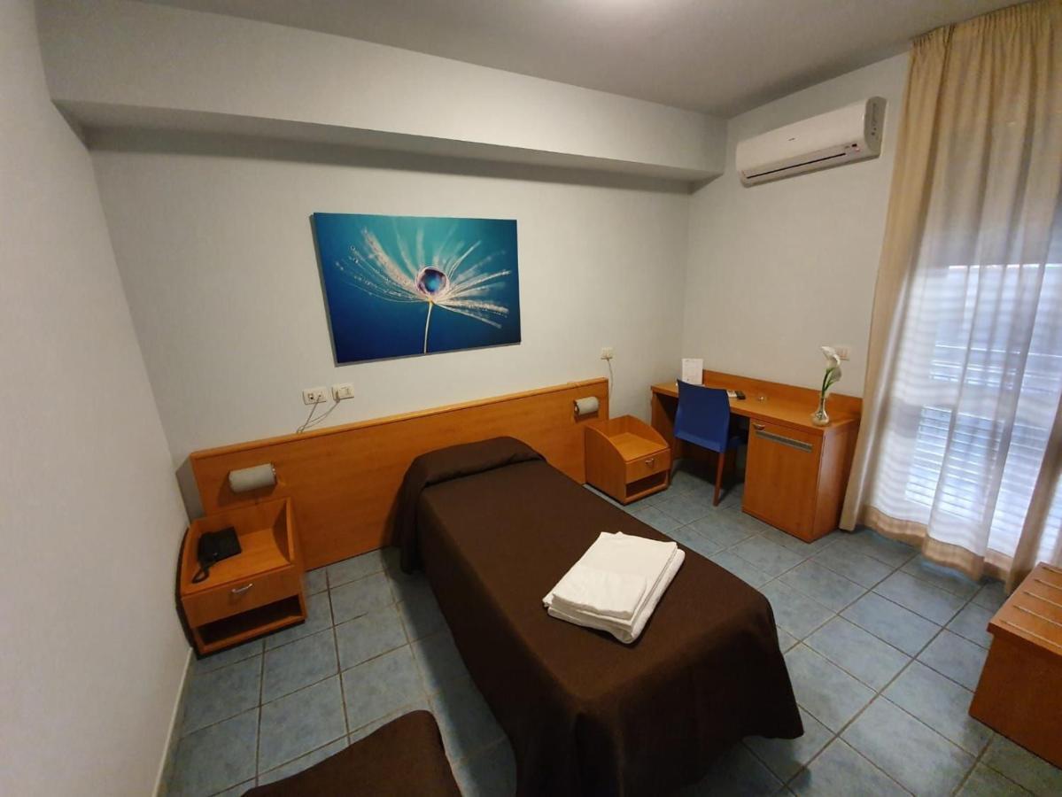 Hotel Casale Dei Greci 比亚恩卡维拉 外观 照片